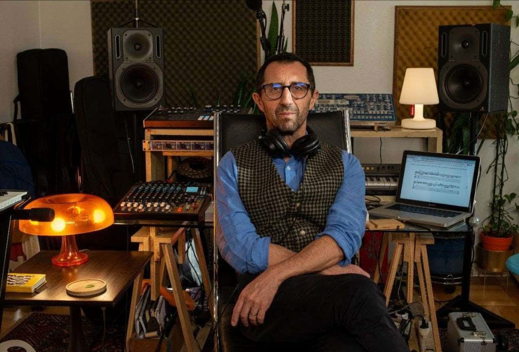 Claudio Pérez despidió el 2024 con nuevo single en estudio