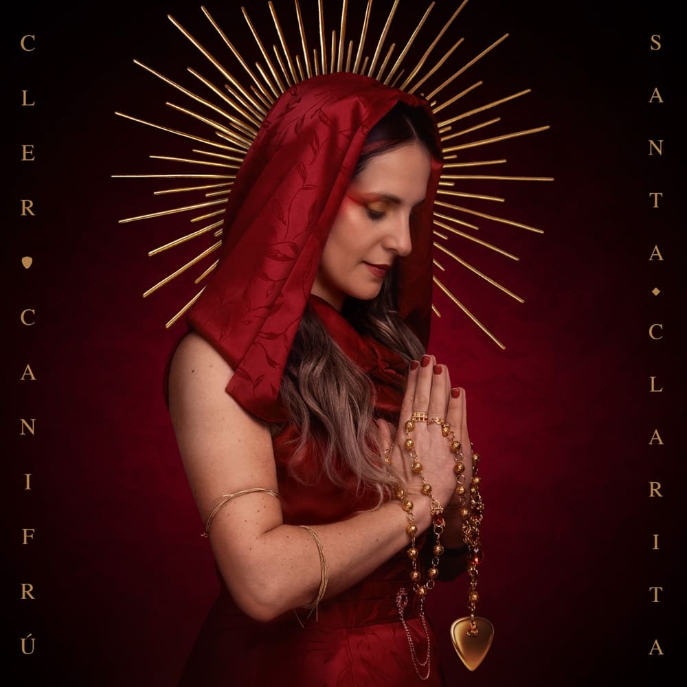 Cler Canifru comparte video para "Fantasma" de su &aacute;lbum "Santa Clarita"